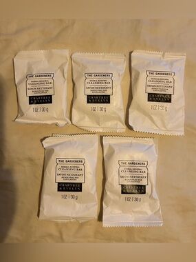 Crabtree & Evelyn Cleansing Bars —5 Pack
1 oz each